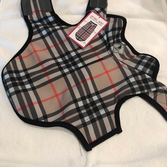 COPY - Plaid Dog Jacket- Brand new never been worn !! Great Deal !! Size 14” - Picture 6 of 7